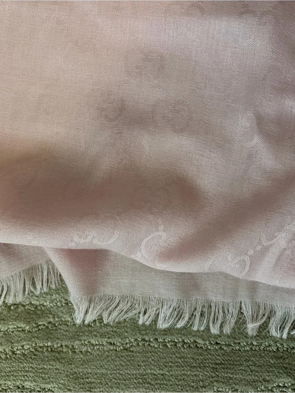 Gucci Logo Jacquard Wool and Silk blend scarf- light pink